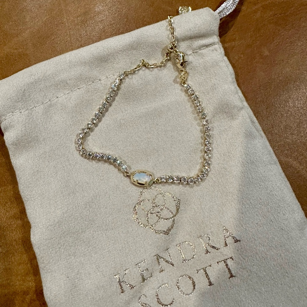 Kendra Scott Emilie adjustable tennis bracelet in gold opalite